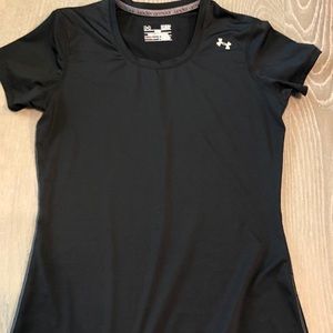 Under Armour short sleeve shirt